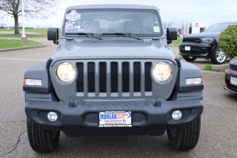 Jeep Wrangler Unlimited Vehicle Full-screen Gallery Image 7