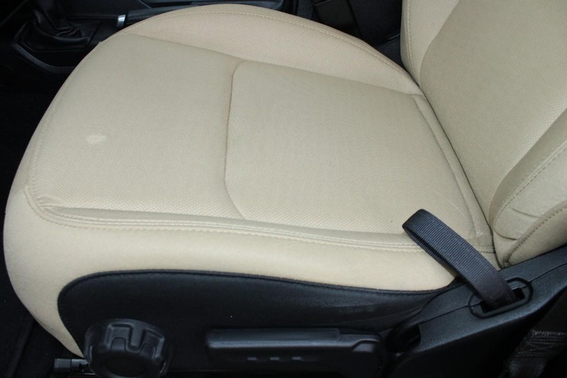 Jeep Wrangler Unlimited Vehicle Full-screen Gallery Image 18