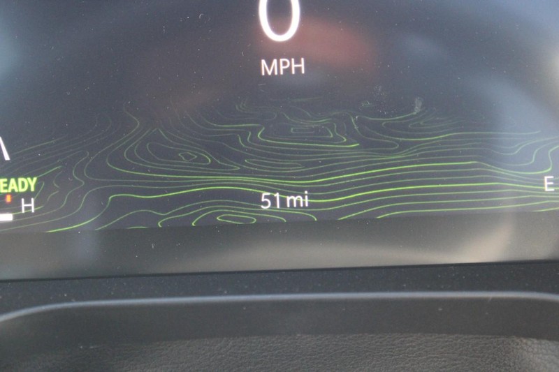 Jeep Grand Cherokee 4xe Vehicle Full-screen Gallery Image 24