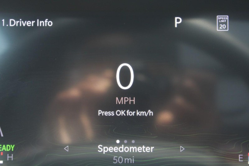 Jeep Grand Cherokee 4xe Vehicle Full-screen Gallery Image 24