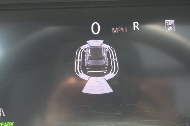 Jeep Grand Cherokee 4xe Vehicle Full-screen Gallery Image 26