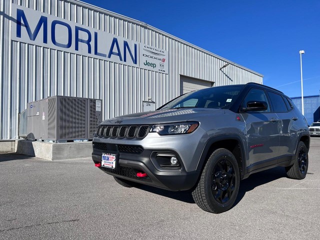 more details - jeep compass