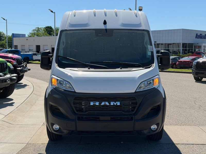 Ram ProMaster Cargo Van Vehicle Full-screen Gallery Image 2