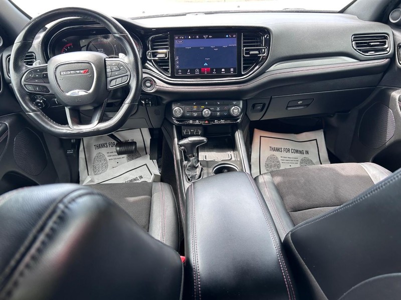 Dodge Durango Vehicle Full-screen Gallery Image 12
