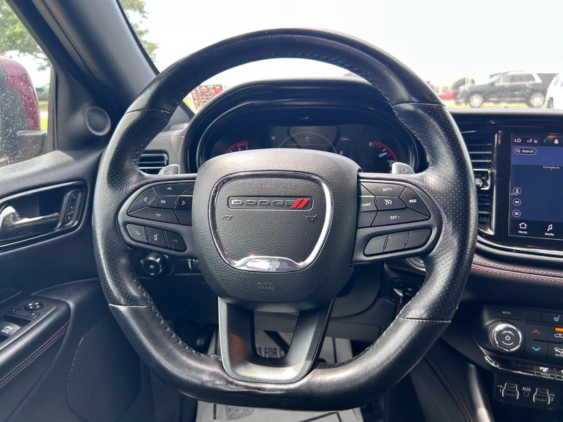 Dodge Durango Vehicle Full-screen Gallery Image 13