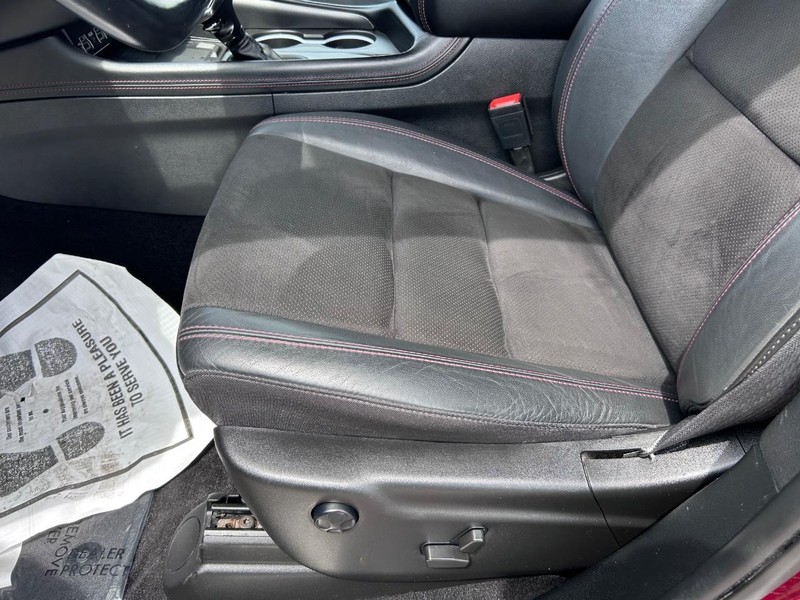 Dodge Durango Vehicle Full-screen Gallery Image 22