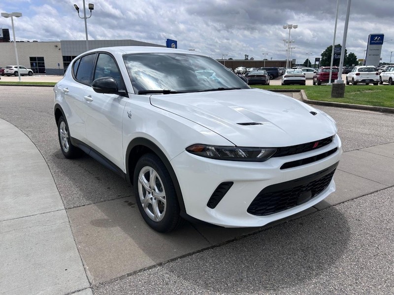 Dodge Hornet Vehicle Full-screen Gallery Image 3