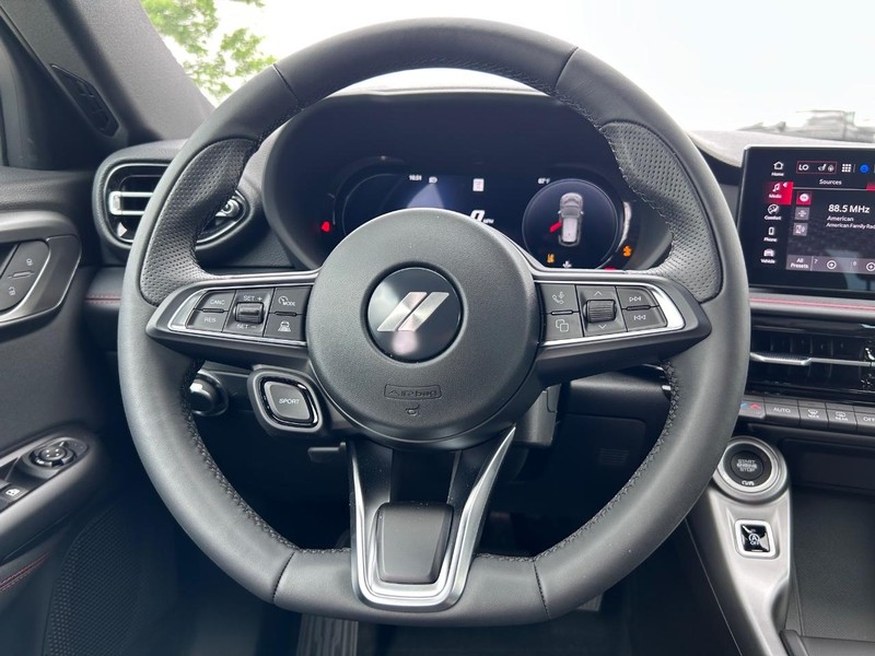 Dodge Hornet Vehicle Full-screen Gallery Image 10