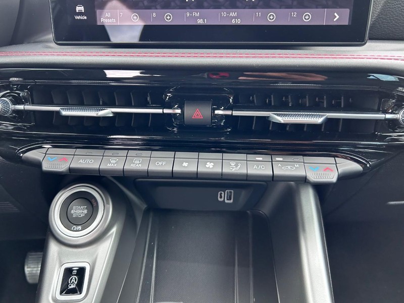 Dodge Hornet Vehicle Full-screen Gallery Image 14