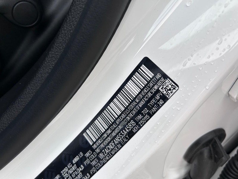 Dodge Hornet Vehicle Full-screen Gallery Image 21