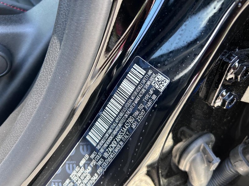 Dodge Hornet Vehicle Full-screen Gallery Image 21