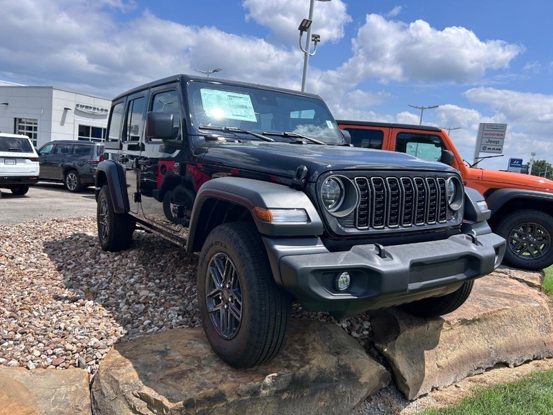 Jeep Wrangler Vehicle Full-screen Gallery Image 3