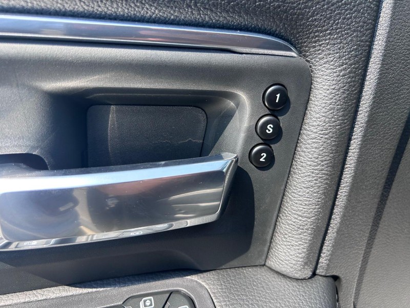 Ram 2500 Vehicle Full-screen Gallery Image 20