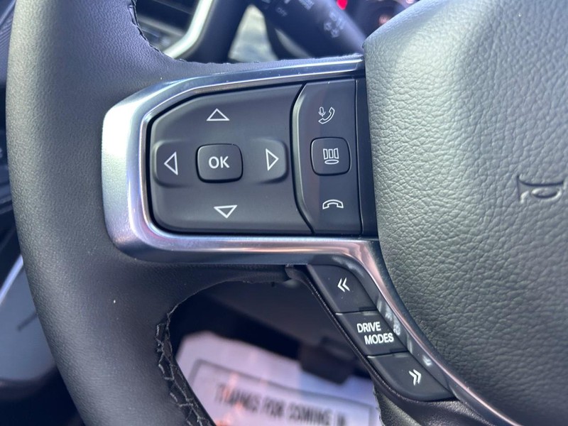 Ram 1500 Vehicle Full-screen Gallery Image 13