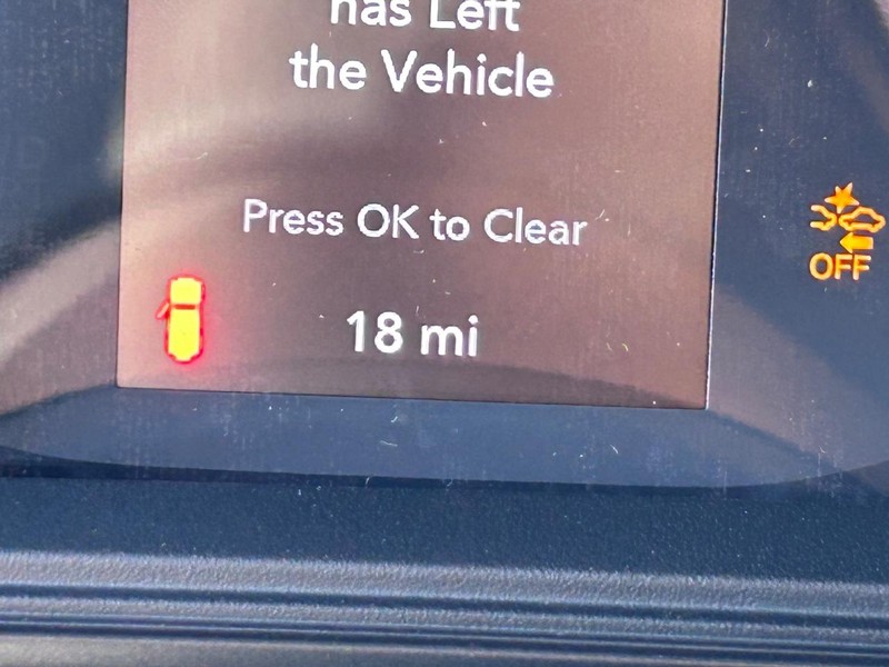 Jeep Wrangler Vehicle Full-screen Gallery Image 18