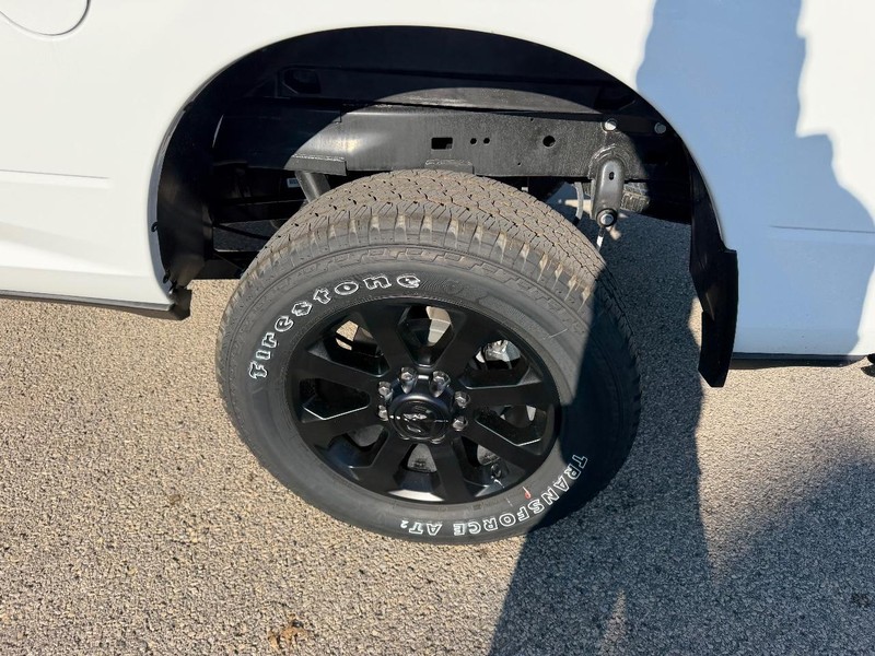 Ram 2500 Vehicle Full-screen Gallery Image 7