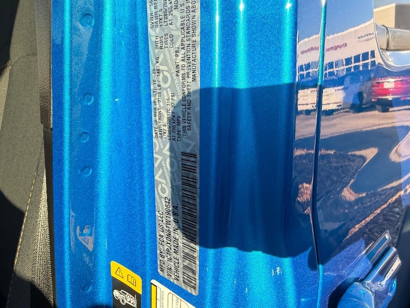 Jeep Wrangler Vehicle Full-screen Gallery Image 20