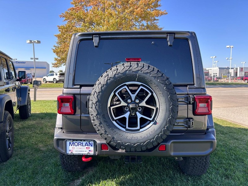 Jeep Wrangler Vehicle Full-screen Gallery Image 5