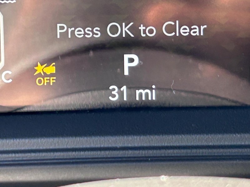 Jeep Wrangler Vehicle Full-screen Gallery Image 19