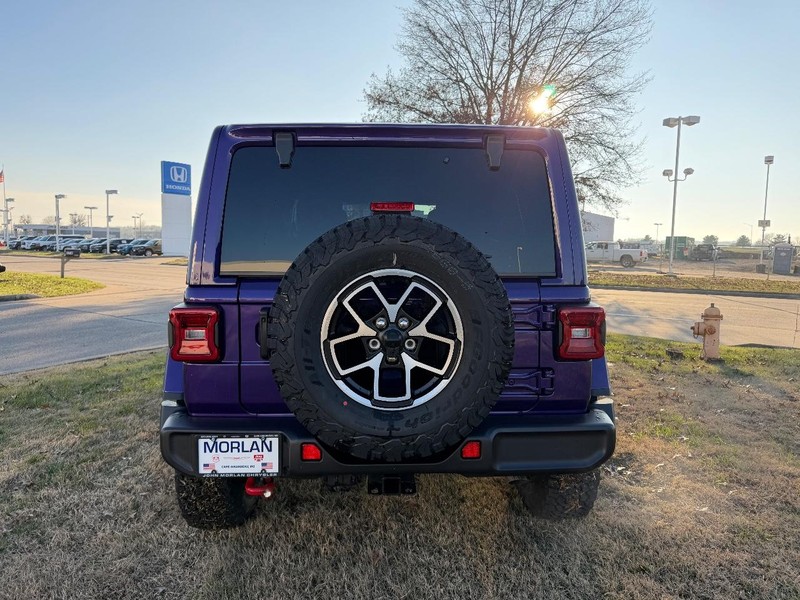 Jeep Wrangler Vehicle Full-screen Gallery Image 5
