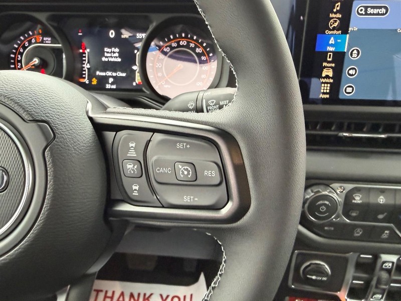 Jeep Gladiator Vehicle Full-screen Gallery Image 13