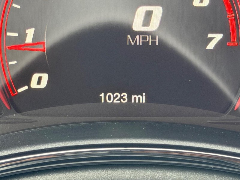 Dodge Durango Vehicle Full-screen Gallery Image 23