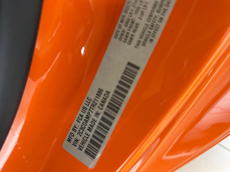 Dodge Charger Vehicle Full-screen Gallery Image 17