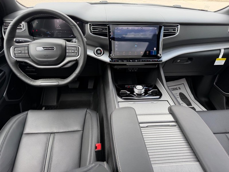 Jeep Grand Wagoneer Vehicle Full-screen Gallery Image 14