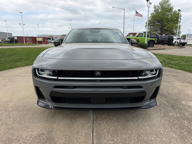 Dodge Charger Vehicle Full-screen Gallery Image 2