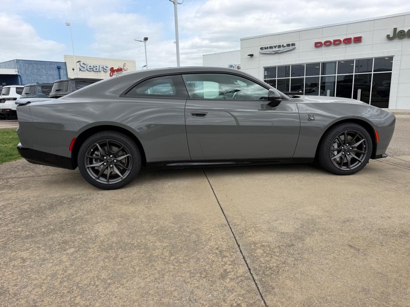 Dodge Charger Vehicle Full-screen Gallery Image 4