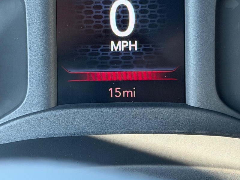 Ram 2500 Vehicle Full-screen Gallery Image 19