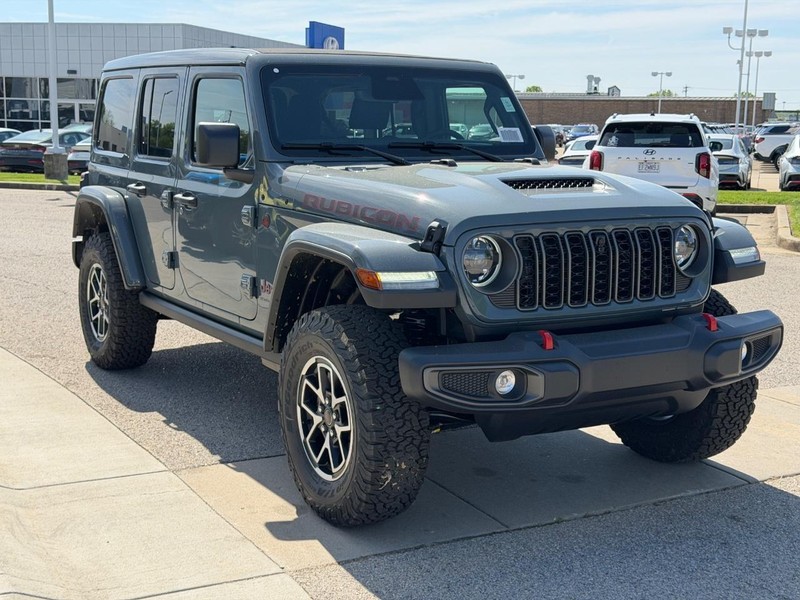Jeep Wrangler Vehicle Full-screen Gallery Image 3