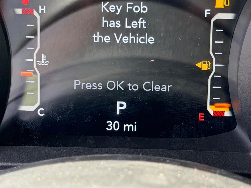 Jeep Wrangler Vehicle Full-screen Gallery Image 19