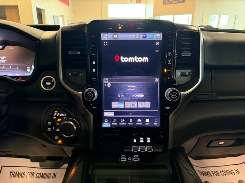 Ram 1500 Vehicle Full-screen Gallery Image 15