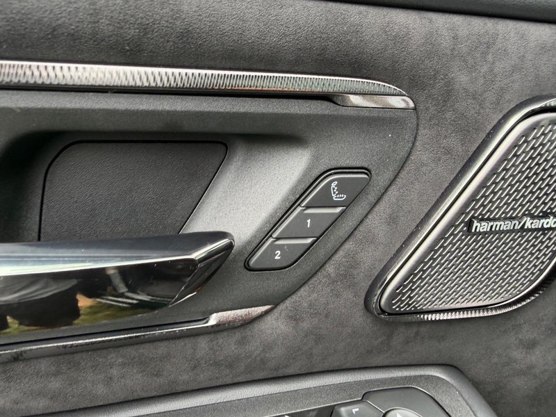 Ram 1500 Vehicle Full-screen Gallery Image 20