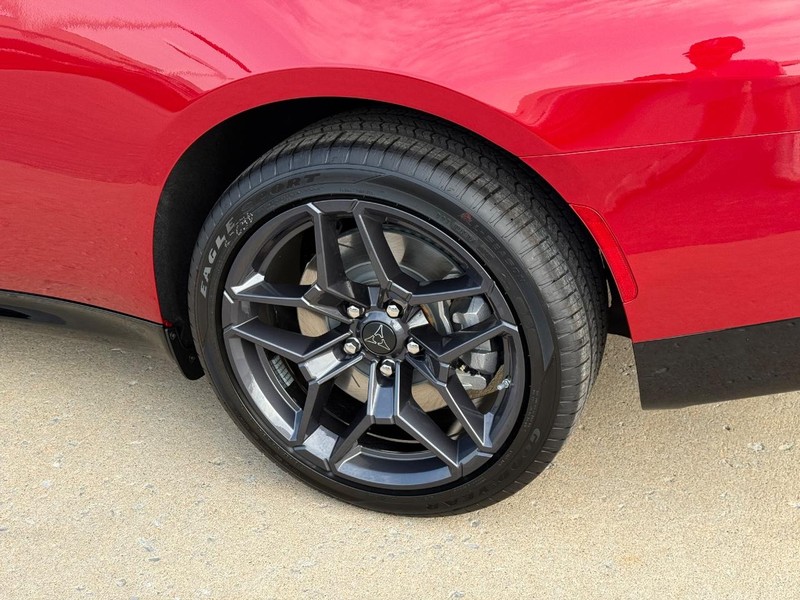 Dodge Charger Vehicle Full-screen Gallery Image 4