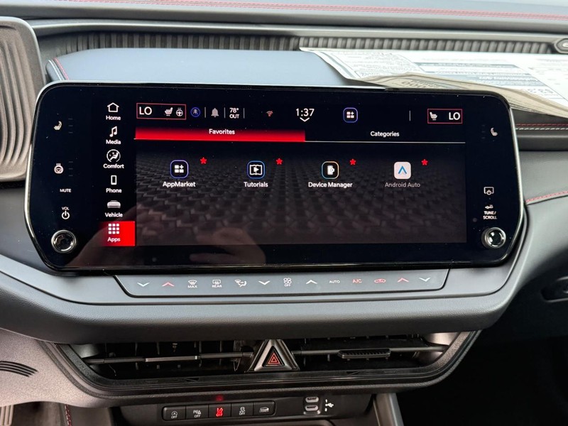 Dodge Charger Vehicle Full-screen Gallery Image 10