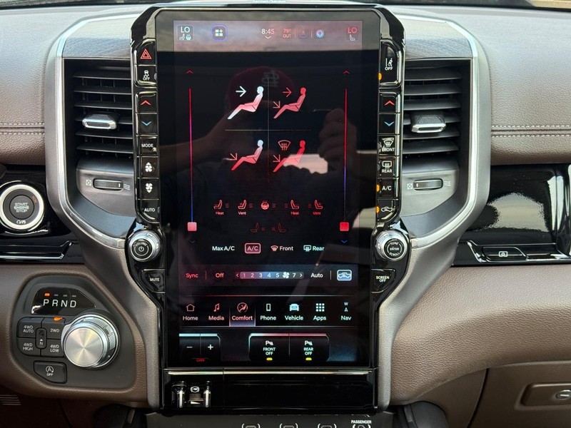 Ram 1500 Vehicle Full-screen Gallery Image 10