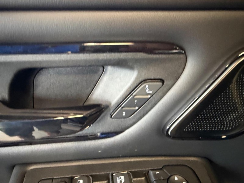 Ram 1500 Vehicle Full-screen Gallery Image 20