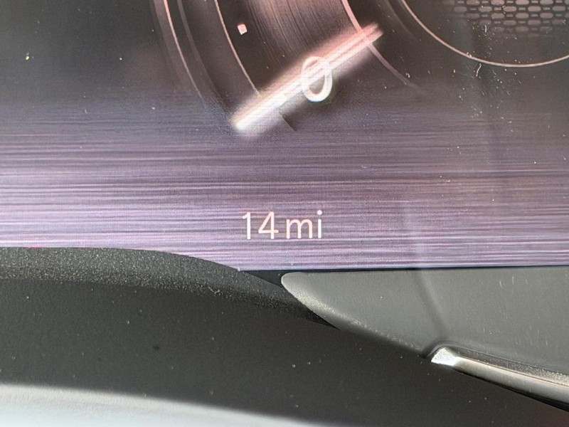Ram 2500 Vehicle Full-screen Gallery Image 20