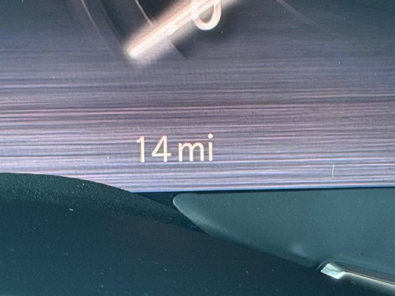 Ram 2500 Vehicle Full-screen Gallery Image 20
