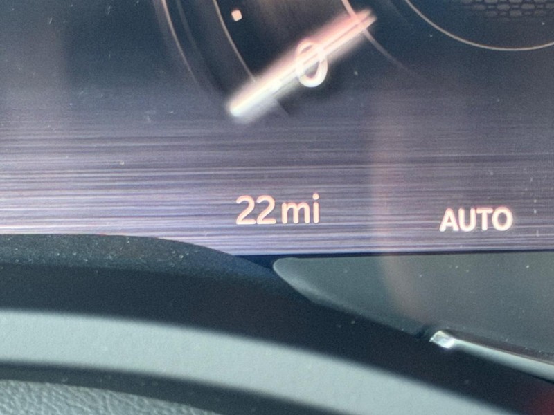 Ram 1500 Vehicle Full-screen Gallery Image 20