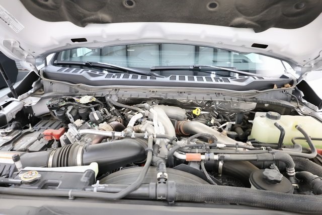 Ford F-450SD Thumbnail Image 226