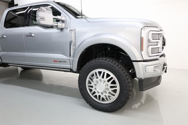 Ford F-450SD Thumbnail Image 184
