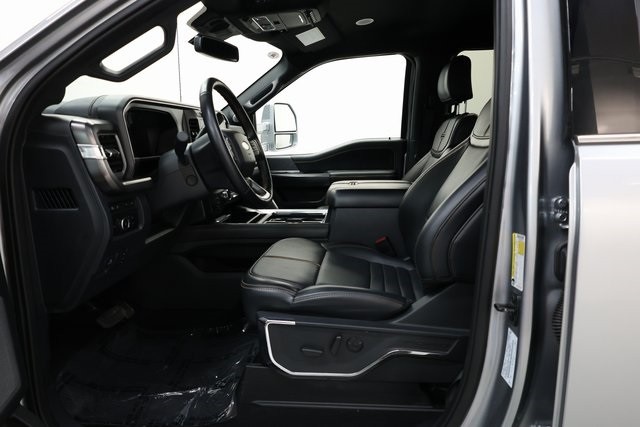 Ford F-450SD Thumbnail Image 192