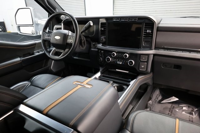 Ford F-450SD Thumbnail Image 199