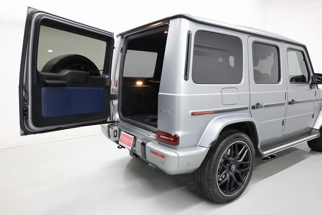 Mercedes-Benz G-Class Thumbnail Image 157