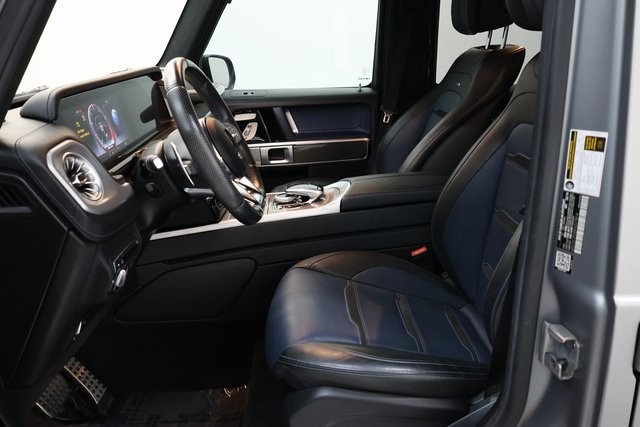 Mercedes-Benz G-Class Thumbnail Image 161