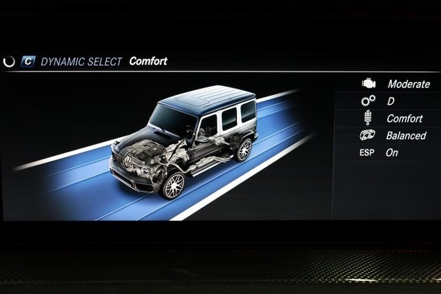 Mercedes-Benz G-Class Thumbnail Image 189