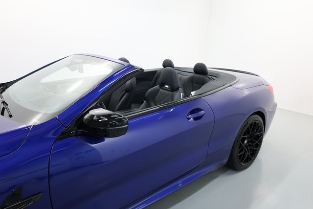 BMW M8 Thumbnail Image 135